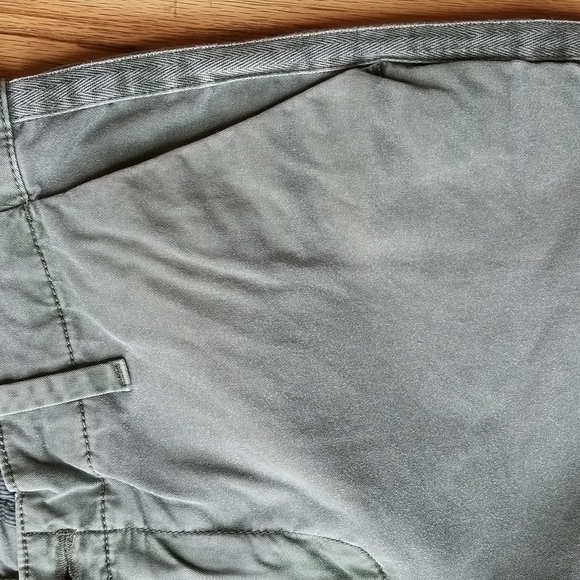 Classic Gap girlfriend chino - Picture 3 of 4